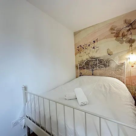 Calvi - Paisible Et Chaleureux Apartment *